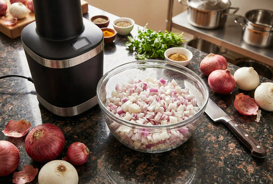 Best onion choppers in India with freshly chopped onions
