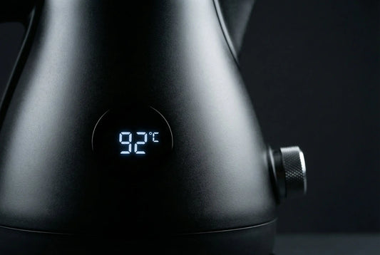 Electric kettle LED display showing precise temperature control