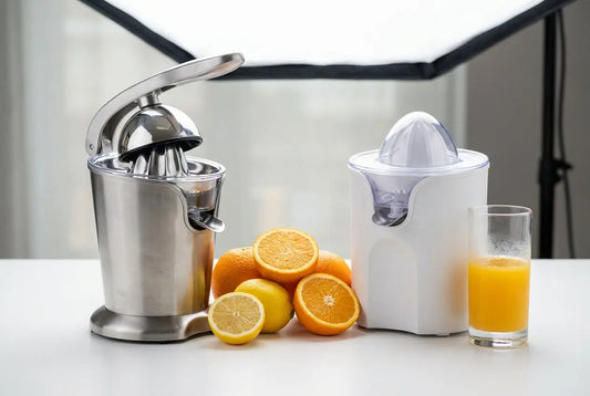 Hand press juicer vs electric citrus juicer juice extraction comparison