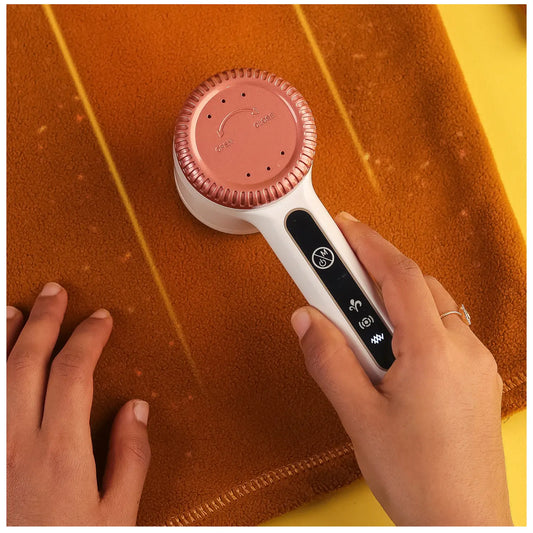 InstaCuppa Rechargeable Lint Remover with Adjustable Speed Settings, Portable Fabric Shaver for Busy Moms 