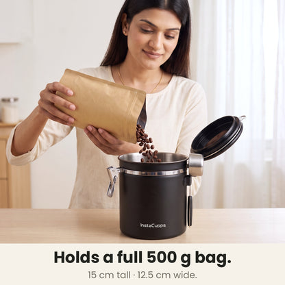 Airtight coffee container - Black - holds a full 500 g bag of coffee beans or coffee powder, 15 cm tall and 12.5 cm wide