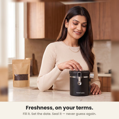 InstaCuppa Airtight Coffee Container 500g - Black - setting the freshness date dial after refilling