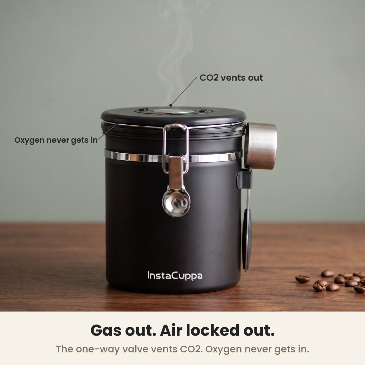 InstaCuppa Airtight Coffee Container 500g - Black - lid underside one-way gas vent and silicone seal