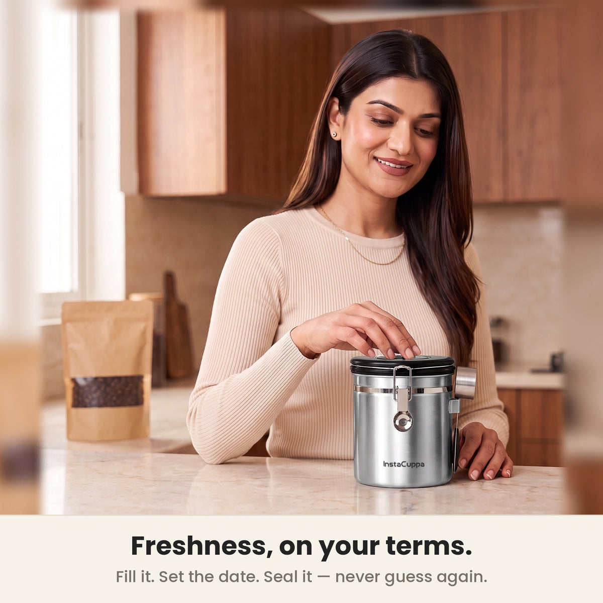 InstaCuppa Airtight Coffee Container 500g - Steel - setting the freshness date dial after refilling